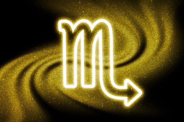 Semnul zodiei Scorpion desenat pe un fundal negru cu sclipici auriu