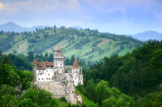 cele-mai-frumoase-statiuni-montane-din-romania-castelul-bran