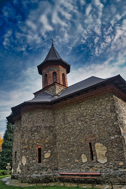 Biserica de piatră Prislop