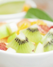 Salata de fructe de iarna: un desert ideal pentru detoxifiere