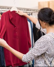 8 haine pe care nu ar trebui să le cumperi niciodată, conform stiliștilor