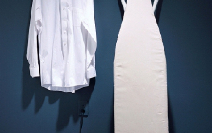 Calcatul hainelor: Metode rapide si sigure pentru haine perfecte