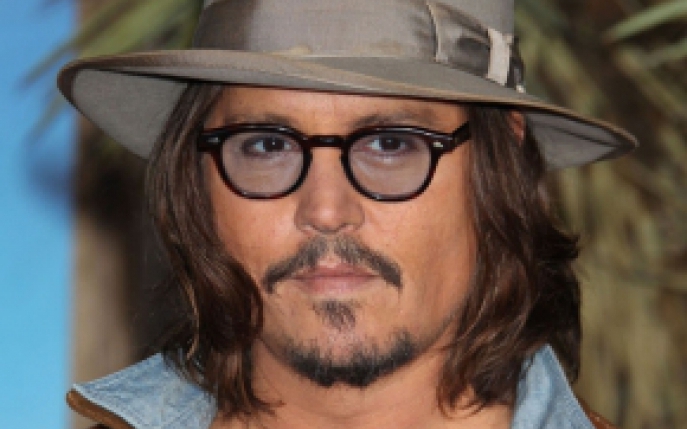 Johnny Depp, din nou alcoolic? Urmareste imagini tulburatoare cu actorul!