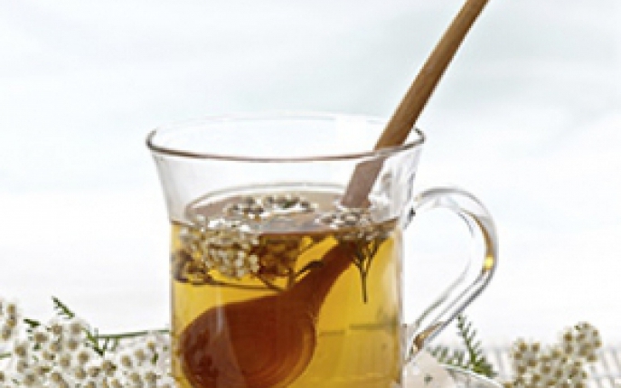 5 afectiuni pe care le poti trata cu ceai de coada soricelului