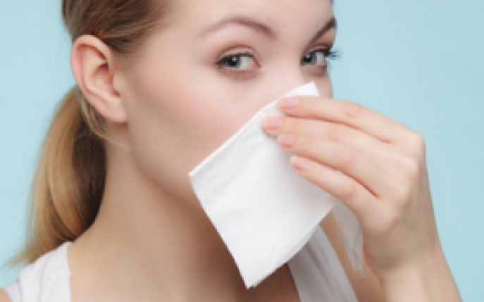 Rinita alergica: 7 tratamente naturiste prin care o combati