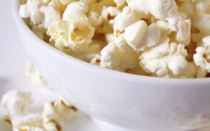 Cum sa faci popcorn la microunde