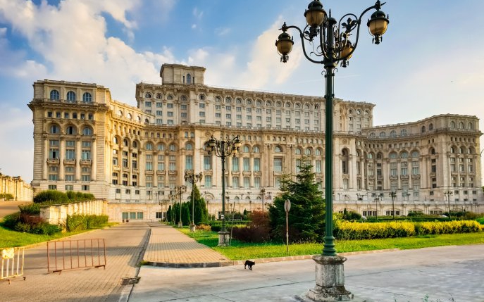 6 locuri bantuite din Bucuresti: tu stii povestile din spatele lor?