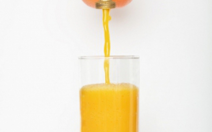 Suc sau fruct intreg? Afla cate calorii sunt in portocale! 