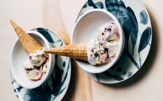 Învață să pregătești o înghețată sănătoasă de casă cu smântână