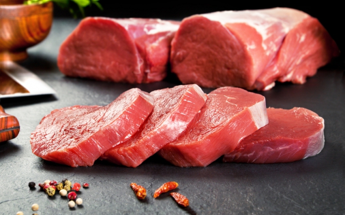 Consumul excesiv de carne roșie îți scurtează viața