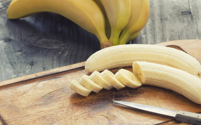 De ce NU este bine să mănânci banane la micul dejun