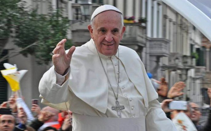 Vezi cum arată singura femeie pe care a iubit-o Papa Francisc