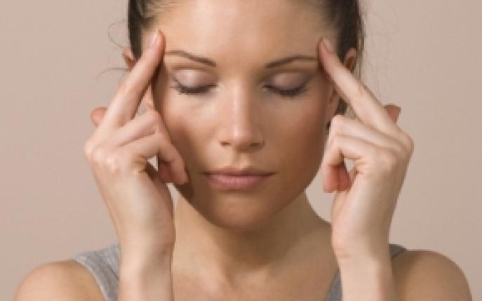 Hormonii si migrenele. Cum sa prevenim durerile de cap!