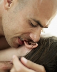 Pozitii sexuale potrivite persoanelor plinute