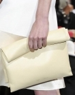 Geanta-plic must-have in 2013