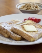 Mic-dejun exotic: Hawaiian French Toast