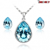 Set cu cristale tip swarovski, model lacrima