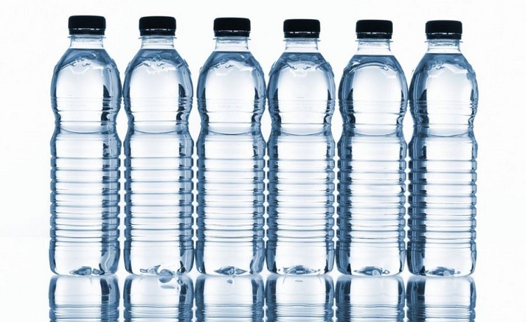 Dieta cu apă. Cum poţi slăbi cu apă minerală | Click