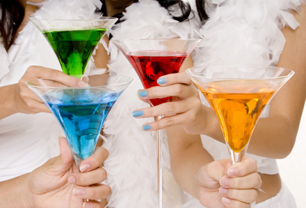 cocktailurile alcoolice iti afecteaza sanatatea si silueta poza cocktailuri