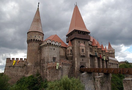 castelul huniazilor castelul huniazilor