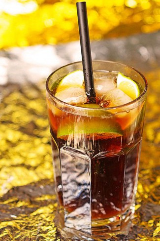 cocktail cuba libre