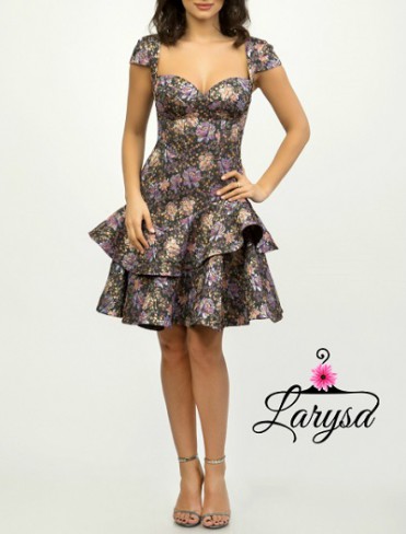 rochie cu volane