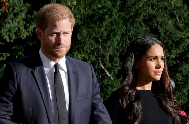 meghan markle si printul harry la funeraliile reginei elisabeta a II-a