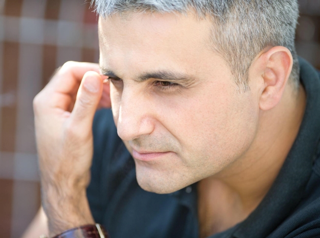 robert turcescu fotografie tip portret de pe contul lui de socializare