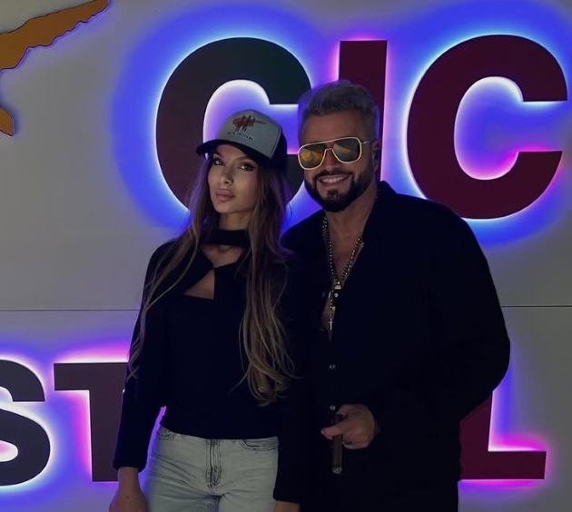 catalin botezatu si nicolle fota impreuna la un festival de moda