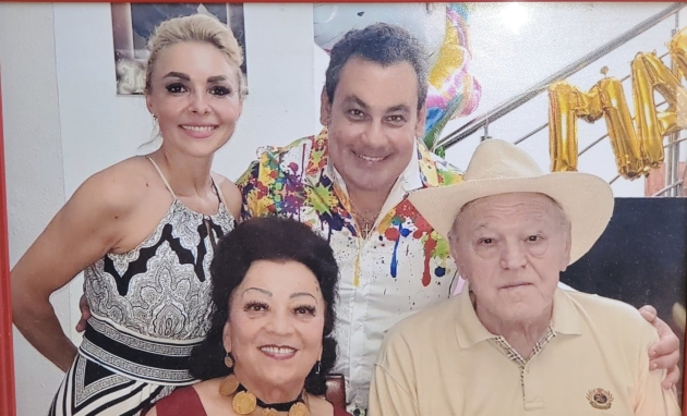 ionut si doinita dolanescu alaturi de maria ciobanu si mircea campeanu