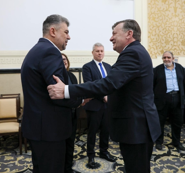 marcel ciolacu alaturi de candidatul coalitiei, crin antonescu