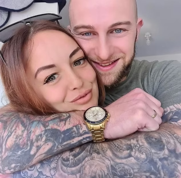 autoritatile din turcia l-au acuzat pe luke martin ca si-ar fi otravit sotia, pe beth martin