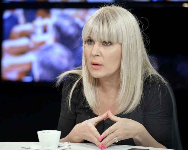 elena udrea in cadrul unei emisiuni televizate in urma cu mai multi ani