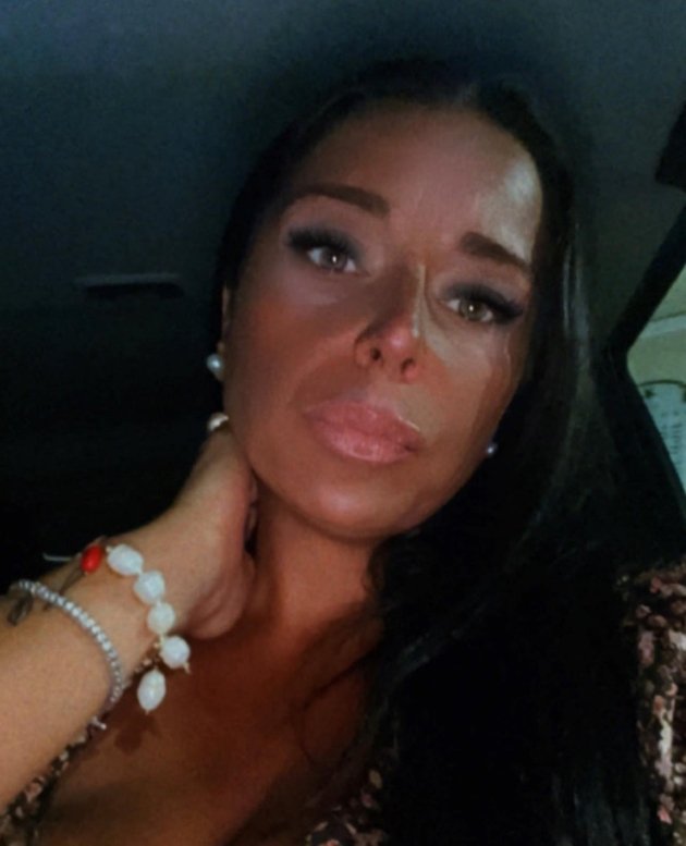 fotografie cu cristina pagliarulo expresie serioasa