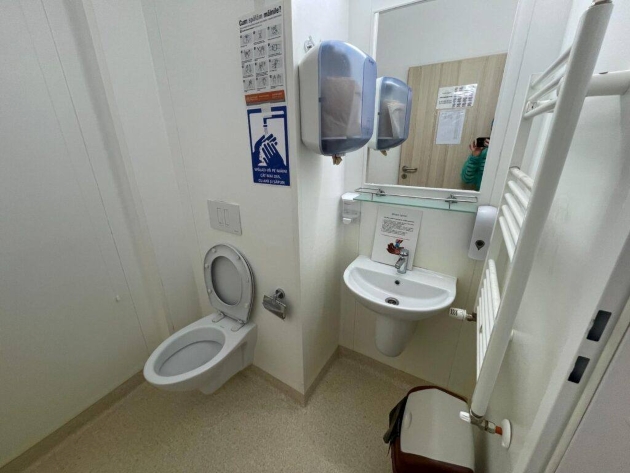 baie de spital salon pacienti