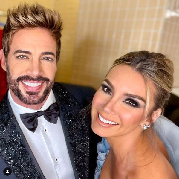 William Levy și Elizabeth Gutierrez la Latin Billboard 2021