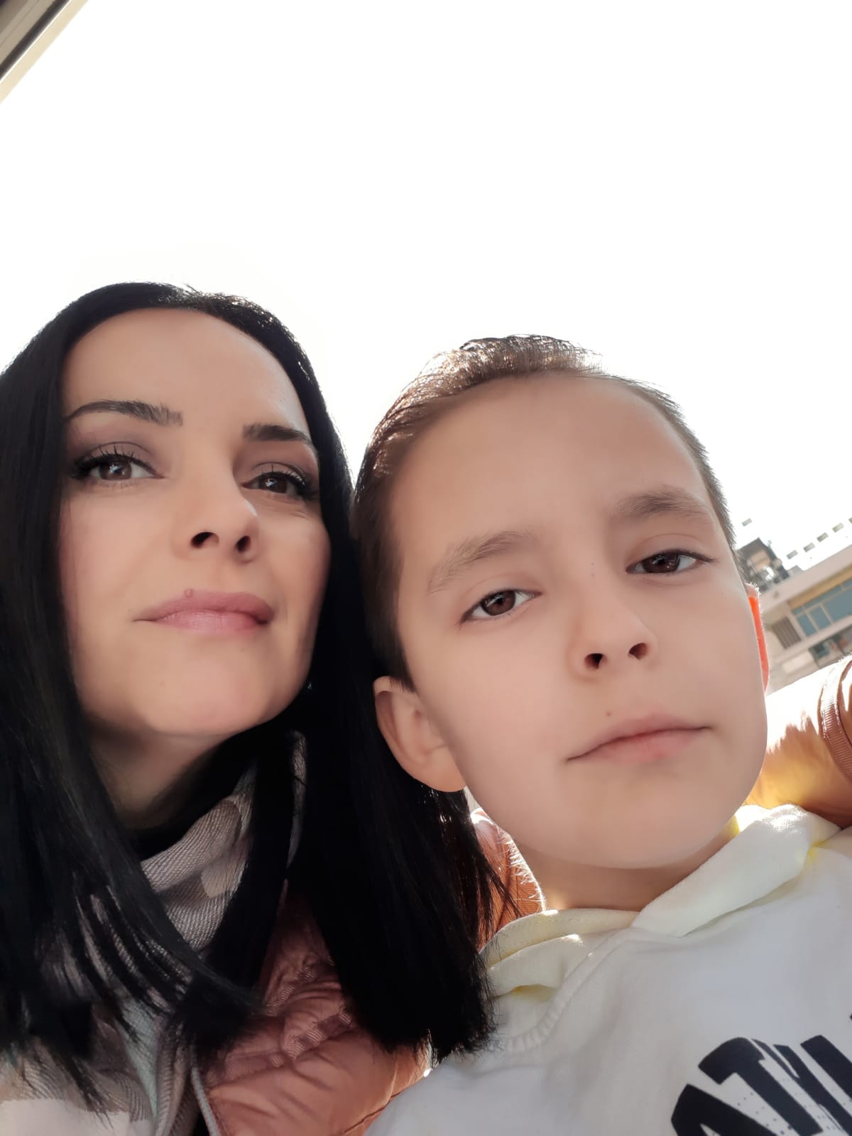 Magda Vasiliu și fiul ei, vlad fac un selfie