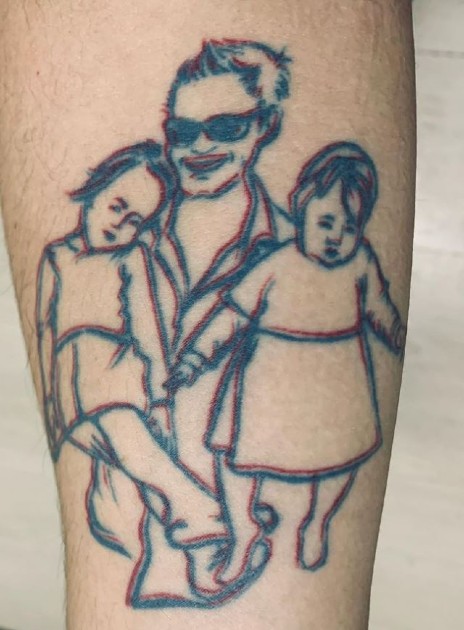 Imagine cu Tatuajul lui George Burcea