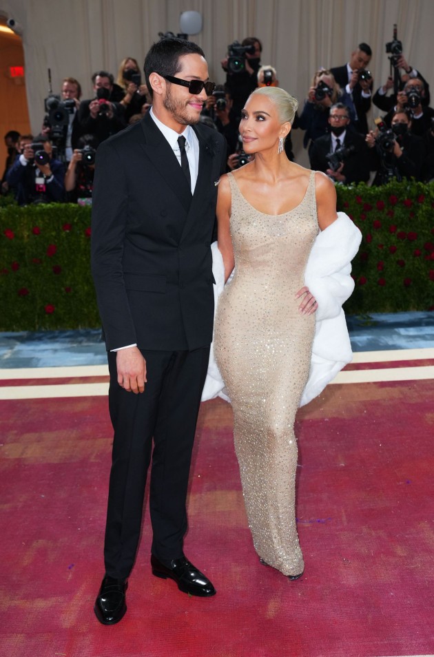 Imagine cu Kim Kardashian și Pete Davidson la Met Gala 2022, New York, 2 mai