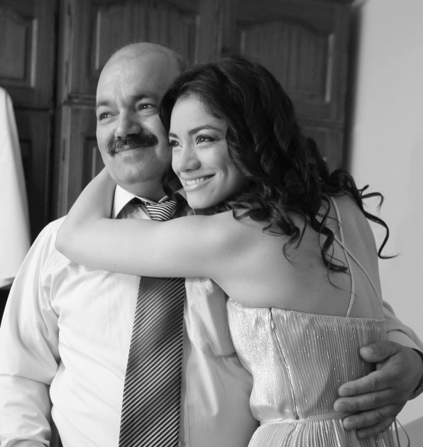 Imagine cu Aylin Cadîr alături de tatăl ei