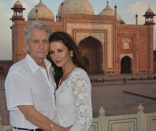 Imagine cu Catherine Zeta-Jones și Michael Douglas în vacanță