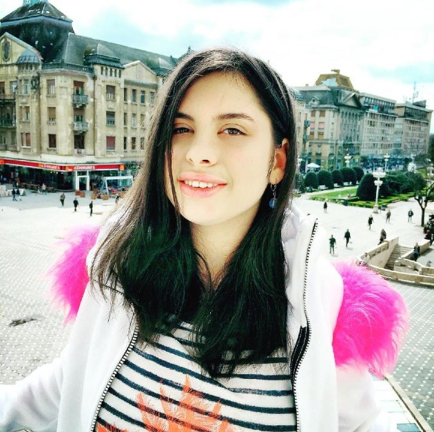 Imagine cu Elena Boncea în adolescență, la Timișoara