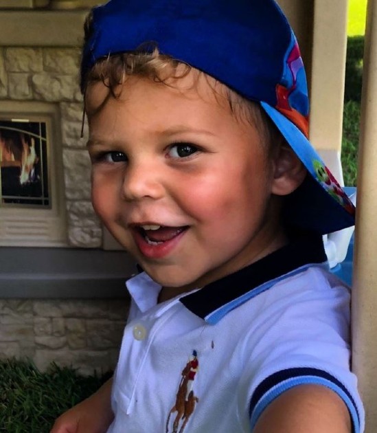 Imagine cu băiețelul lui Enrique Iglesias la aniversarea de trei ani