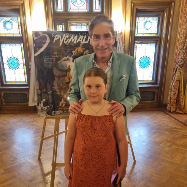 Imagine cu Petre Roman alături de nepoata sa, Iza