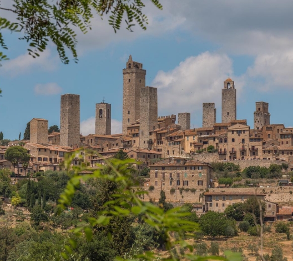 turnuri, vegetatie, peisaj, italia