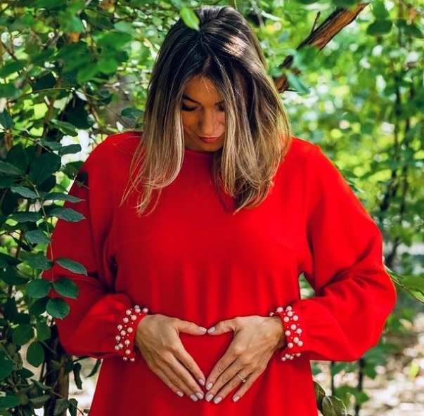 Monica Rosu in primele luni de sarcina
