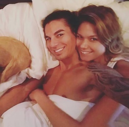 Julio Iglesias Jr si Charisse Verhaert intinsi in pat, imbratisandu-se