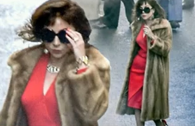 lady gaga merge pe strazile din Roma in timp ce filmeaza pentru pelicula house of gucci