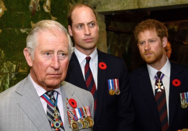 printul harry, alaturi de printul charles si printul william