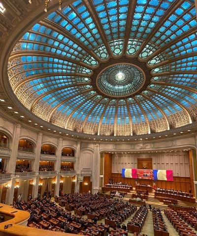 ceremonia de învestire a președintele Nicușor Dan la Palatul Parlamentului